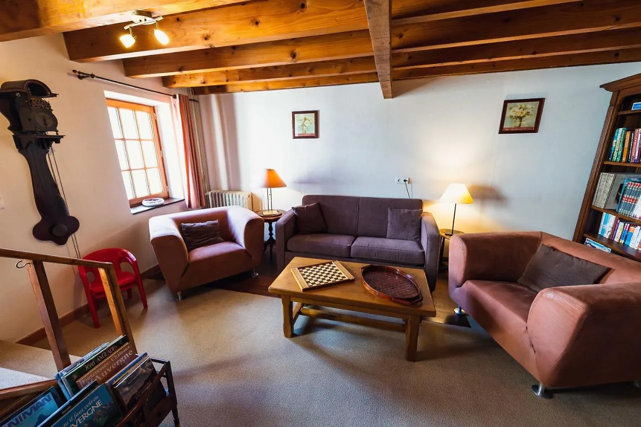 Maison D'Hote La Grange Aux Ayres Olloix 0*,